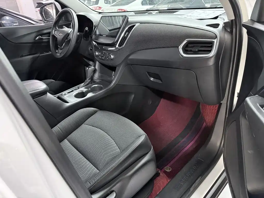 Chevrolet Equinox 2019 — фото 16