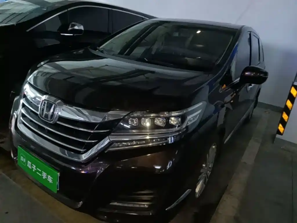 Honda Elysion 2017