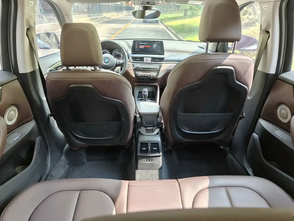 BMW X1 2021 — фото 15