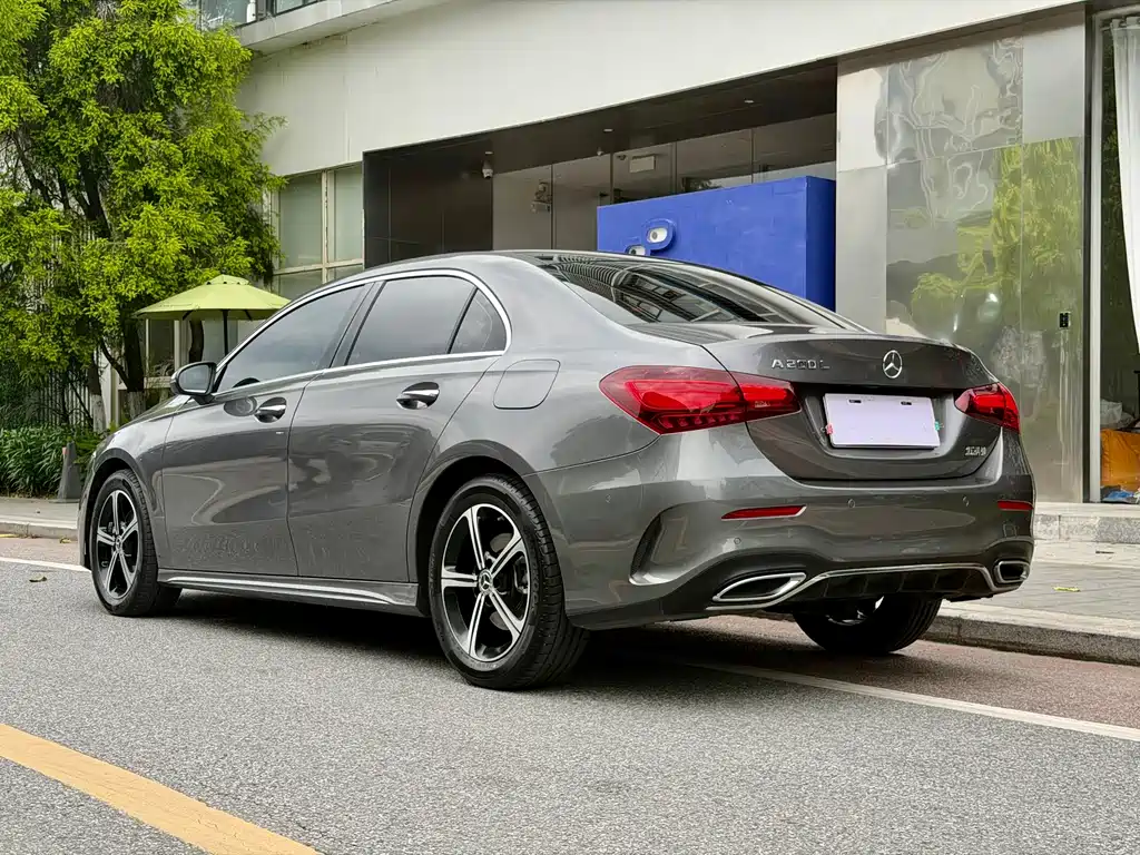 Mercedes-Benz A-Class 2024 — фото 17