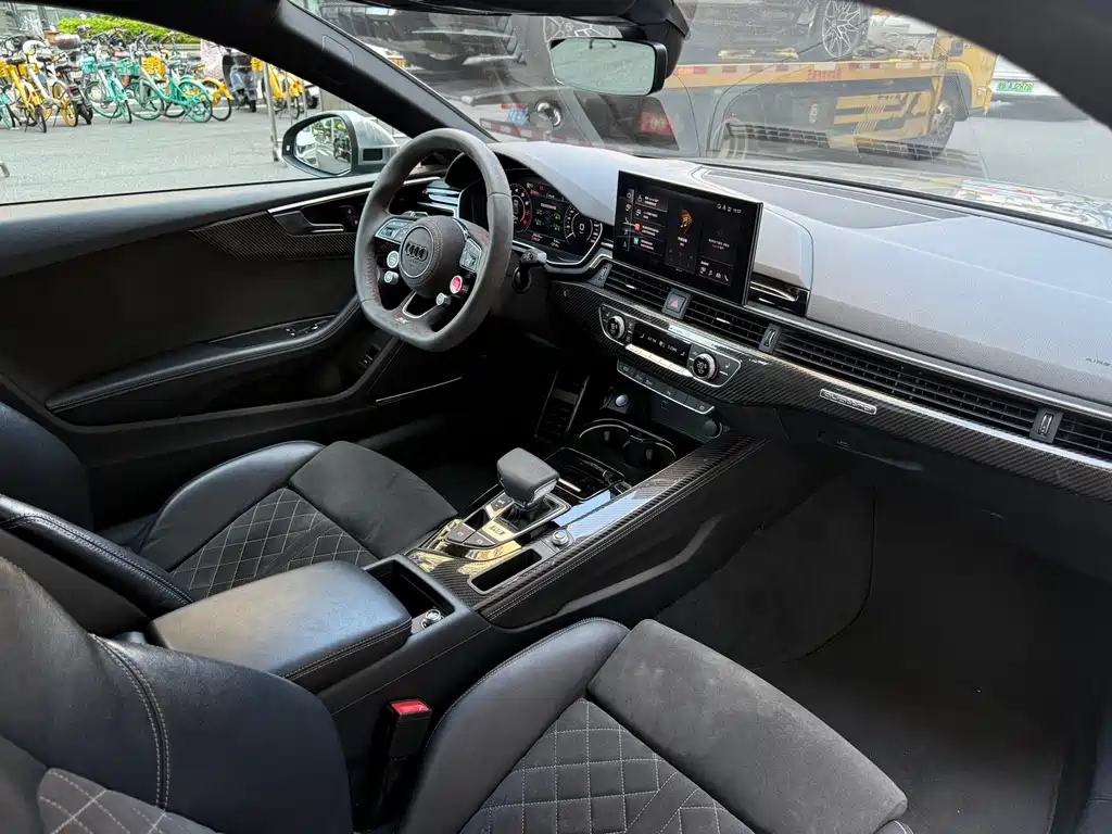 Audi RS 5 2020 — фото 10