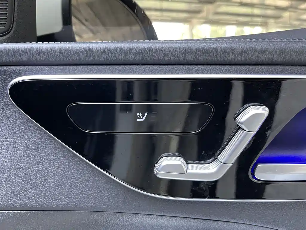 Mercedes-Benz C-Class 2022 — фото 13