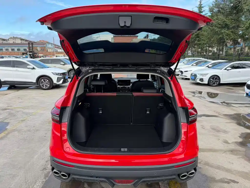 Geely Binyue 2022