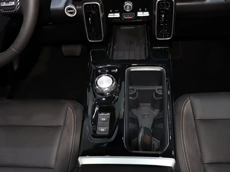 Haval Big Dog 2023 — фото 15