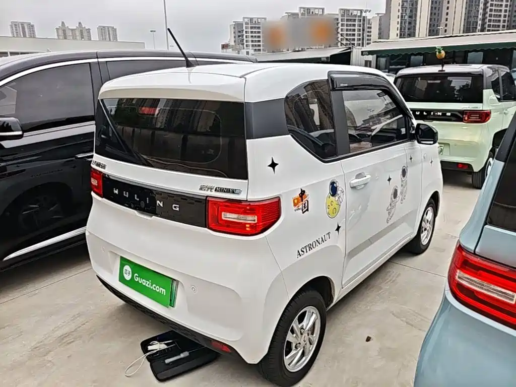 Wuling MINIEV 2021