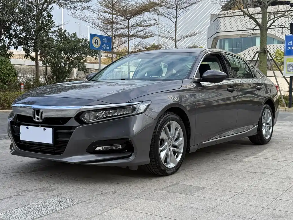 Honda Accord 2019 — фото 1