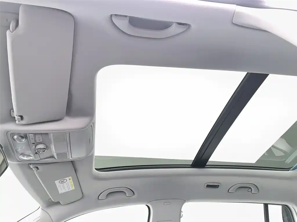 Volkswagen Tiguan 2015 — фото 14