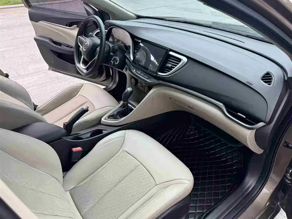 Buick Excelle 2017 — фото 15