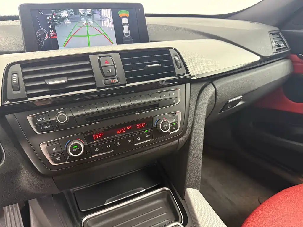 BMW 3 Series GT 2015 — фото 8