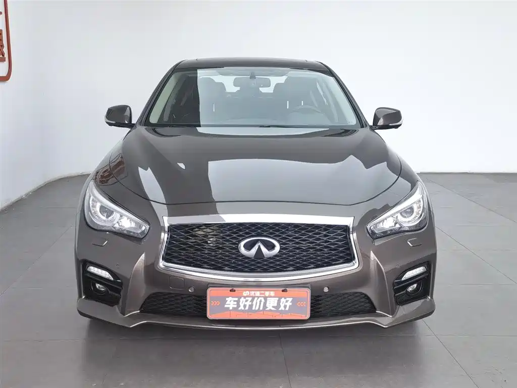 Infiniti Q50L 2017 — фото 3
