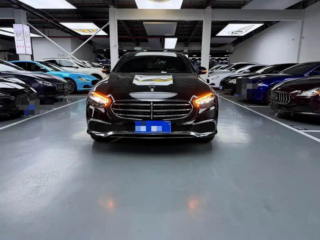 Mercedes-Benz E-Class 2022 — фото 2