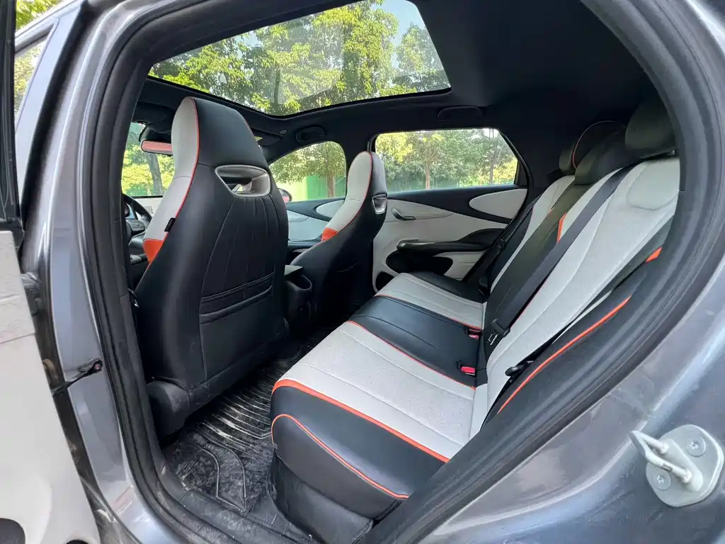 BYD Dolphin 2022