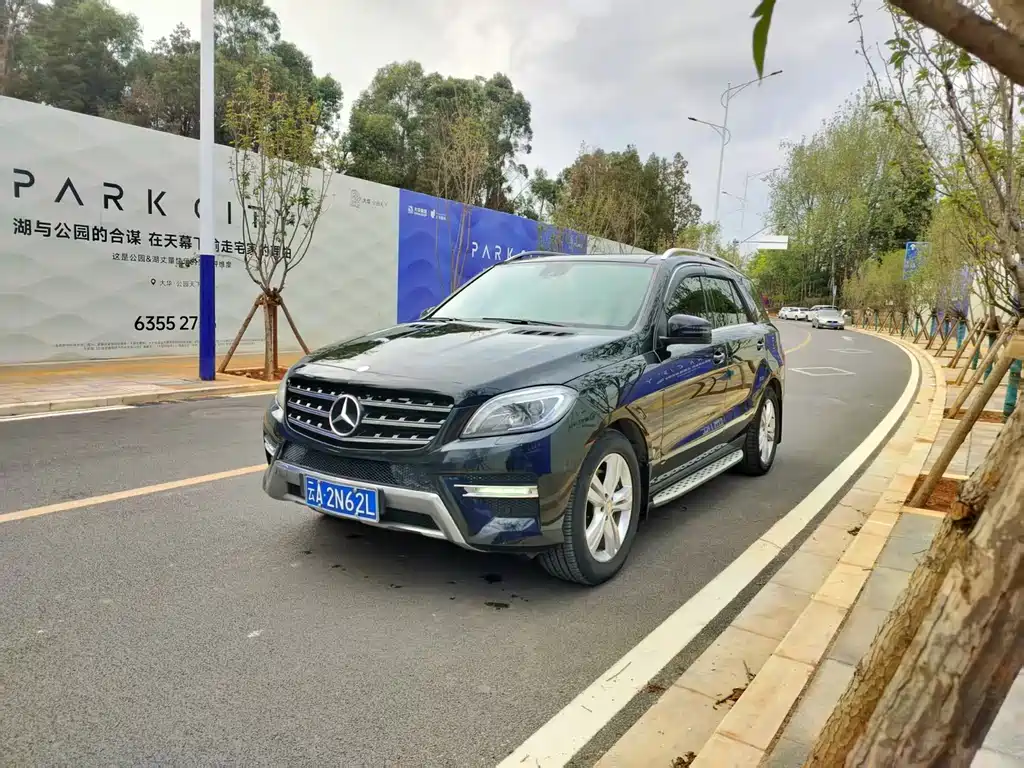 Mercedes-Benz M-Class 2015