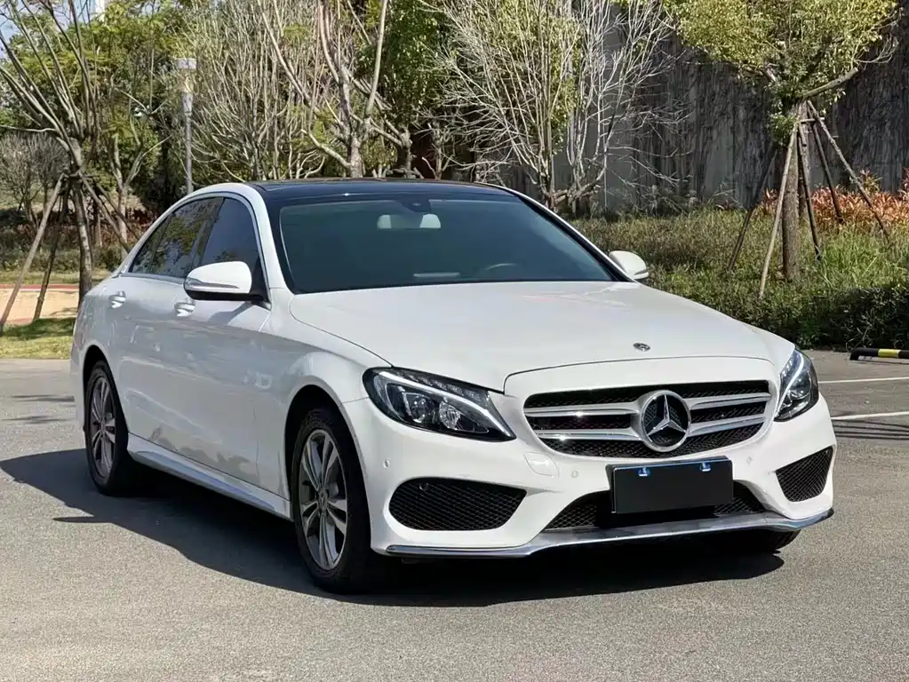 Mercedes-Benz C-Class 2017