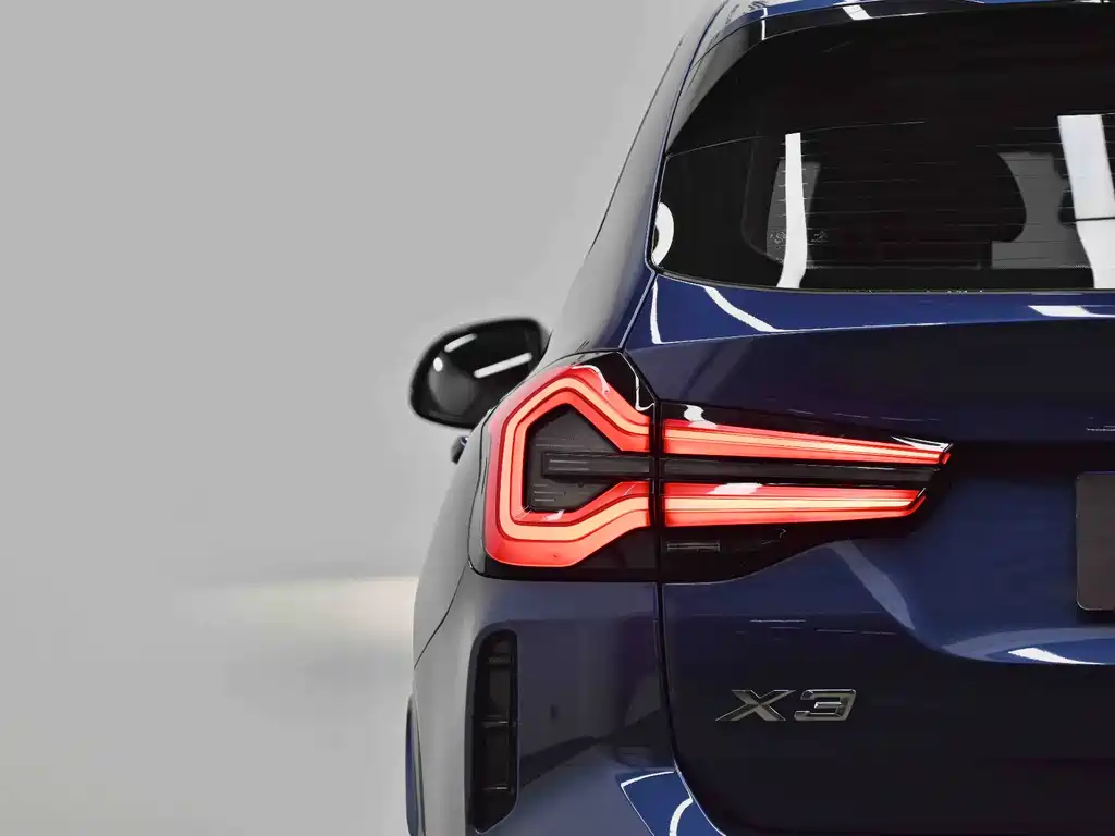 BMW X3 2022 — фото 3