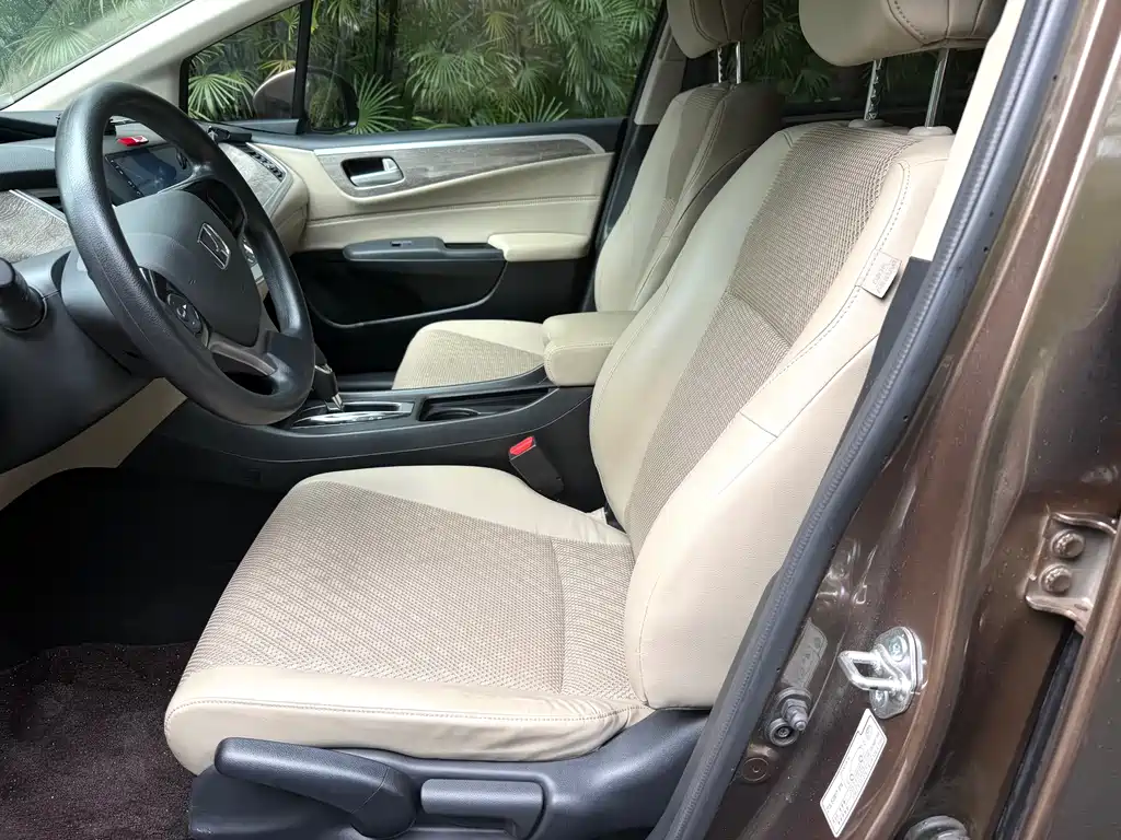 Honda Jade 2018 — фото 18