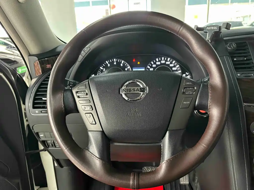 Nissan Patrol 2019 — фото 14