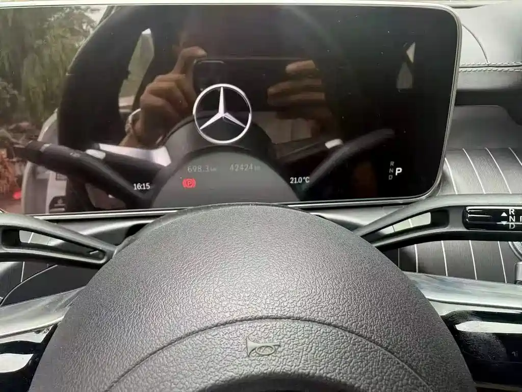 Mercedes-Benz C-Class 2022