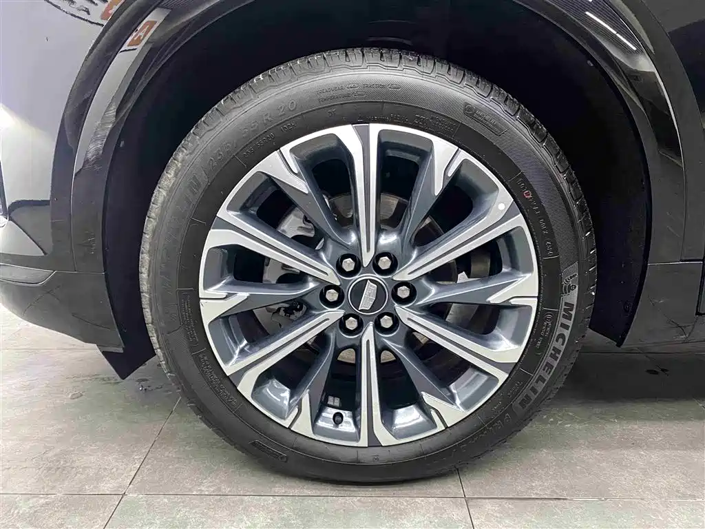 Cadillac XT5 2024 — фото 21