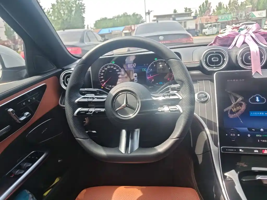 Mercedes-Benz C-Class 2023