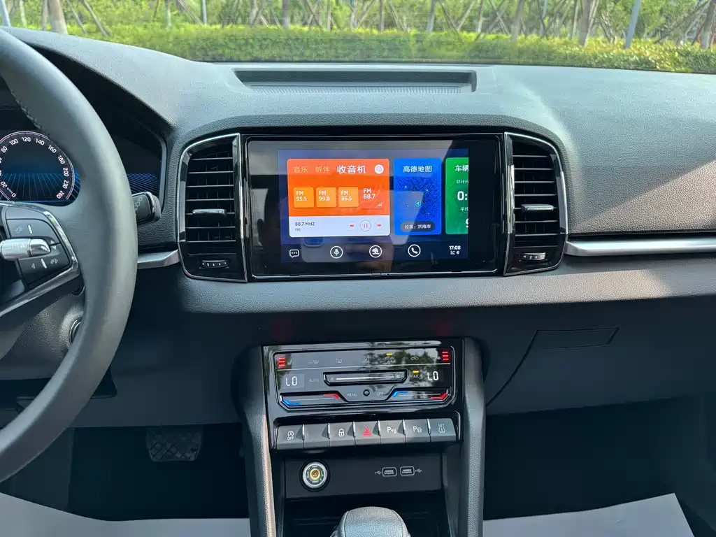 Skoda Karoq 2023 — фото 15