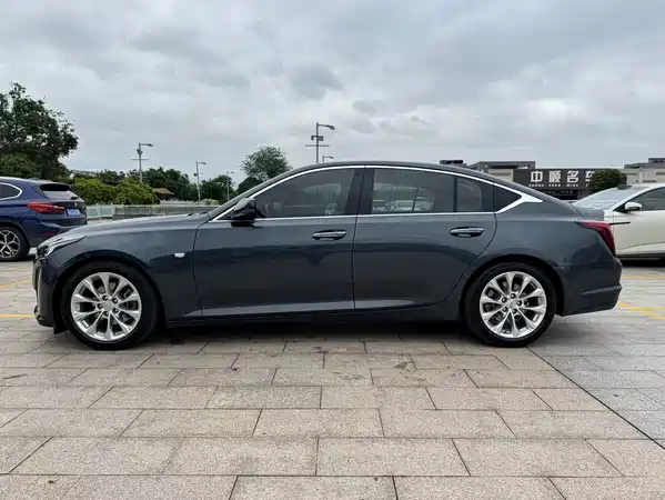 Cadillac CT5 2021