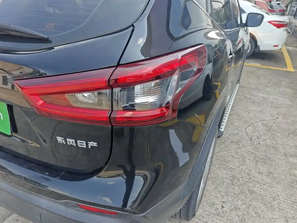 Nissan Qashqai 2022 — фото 8