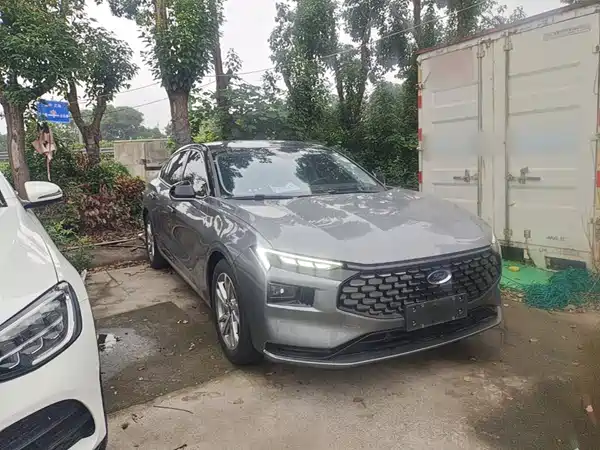 Ford Mondeo 2023