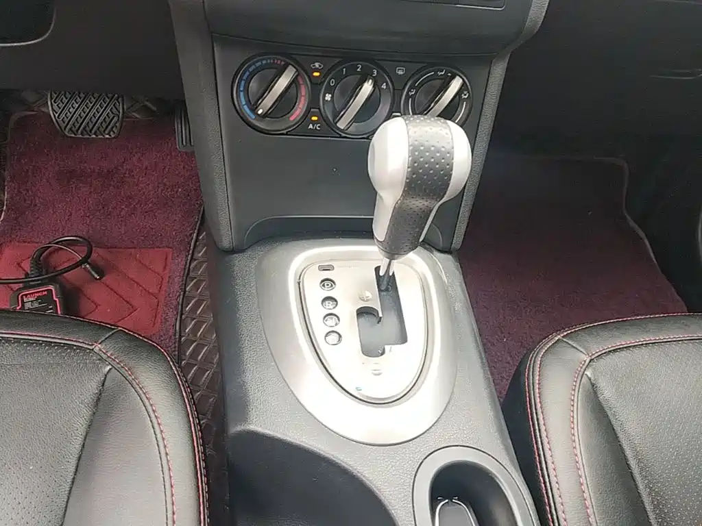 Nissan Qashqai 2015 — фото 14
