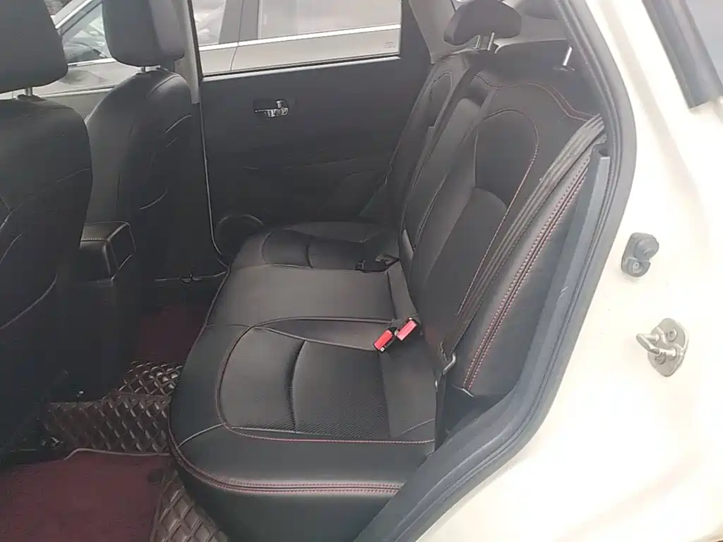 Nissan Qashqai 2015 — фото 17