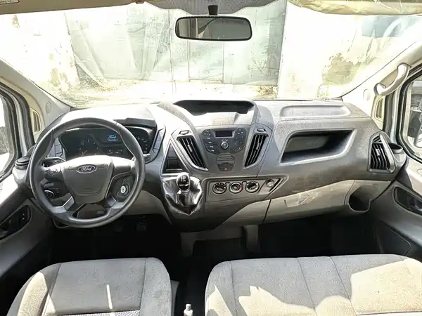 Ford Transit 2017