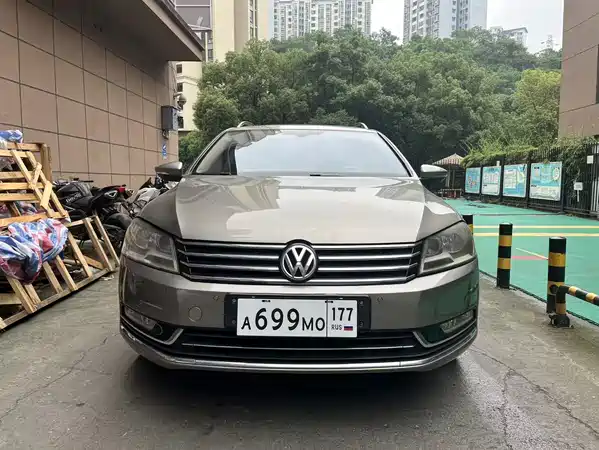 Volkswagen Magotan 2013