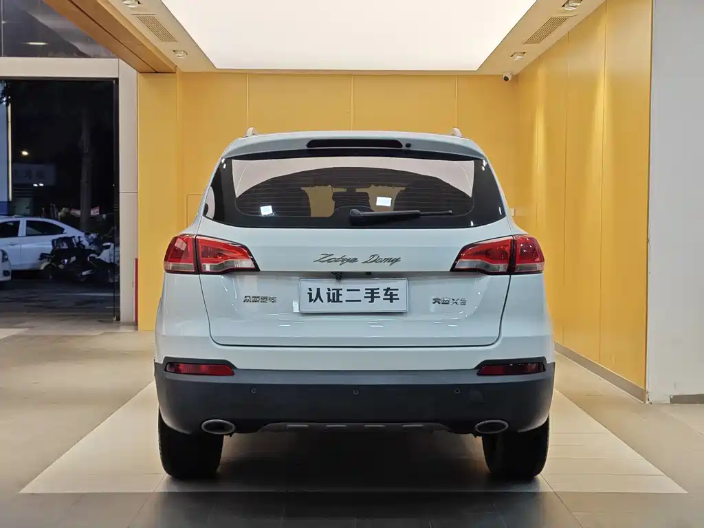 Zotye X5 2016 — фото 27