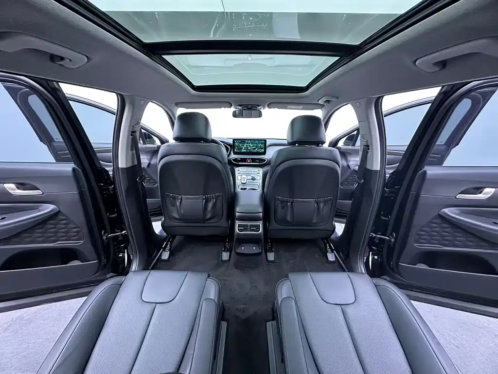 Hyundai Santa Fe 2023 — фото 24