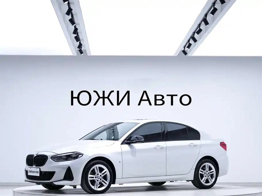BMW 1 Series 2023 — фото 22