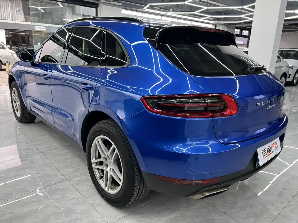 Porsche Macan 2015 — фото 17