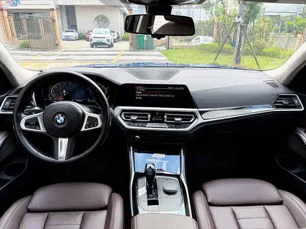 BMW 3 Series 2020