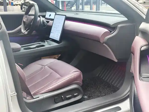 NIO ET5T 2024