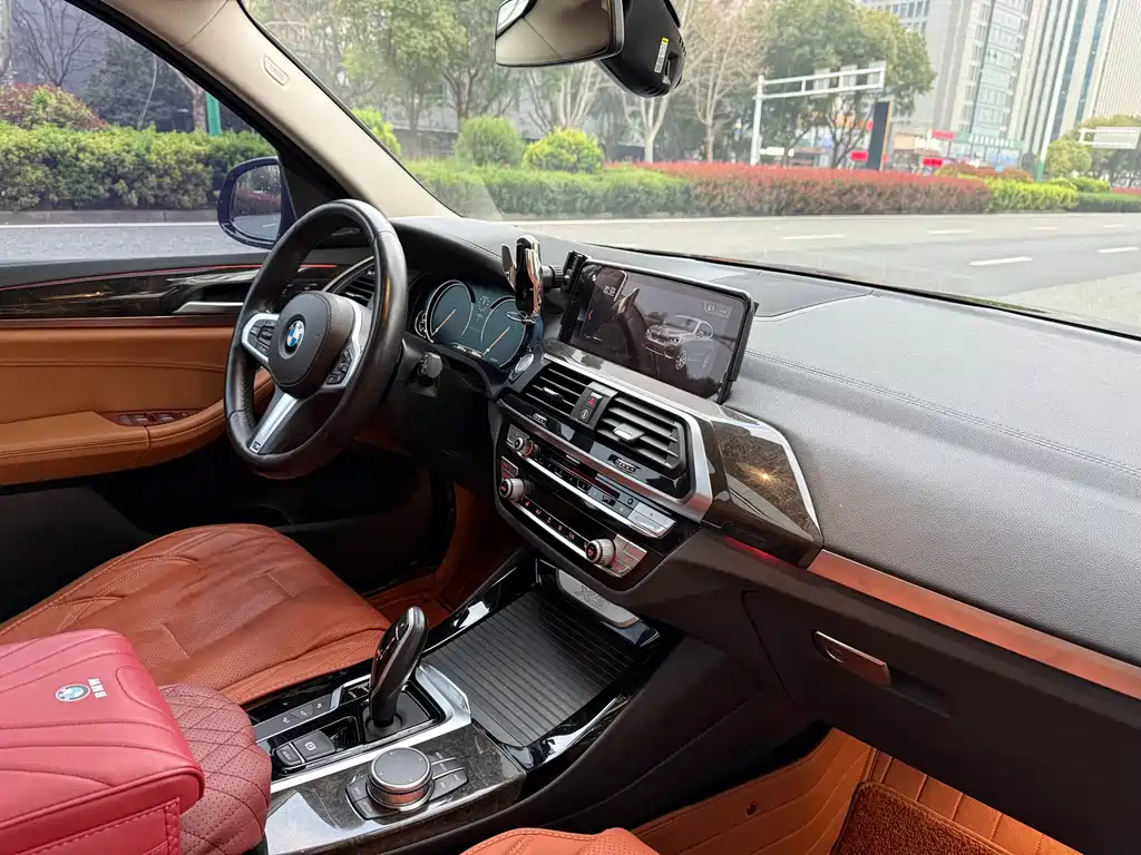 BMW X3 2019 — фото 15