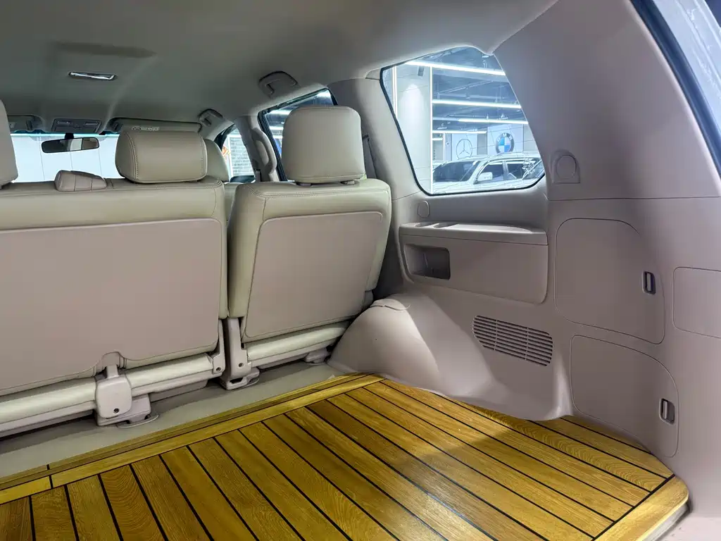 Toyota Land Cruiser 2015 — фото 16