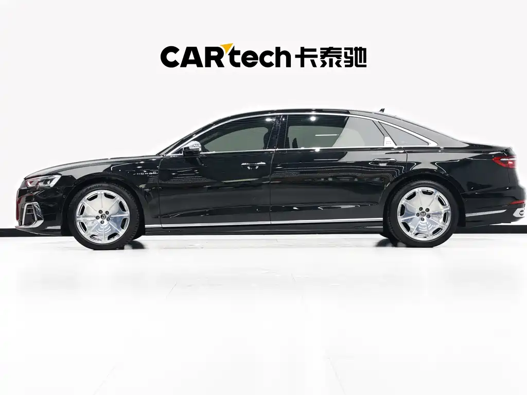 Audi A8 2025 — фото 7