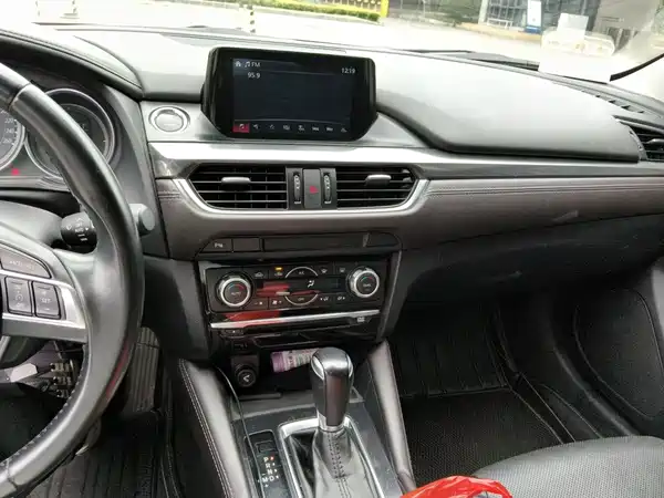 Mazda Atenza 2017