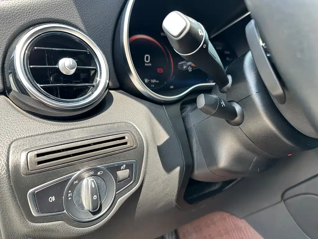 Mercedes-Benz GLC Coupe 2021 — фото 16