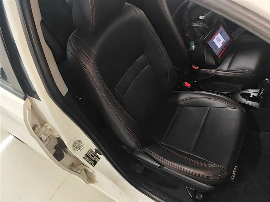 Toyota Vios FS 2018 — фото 25