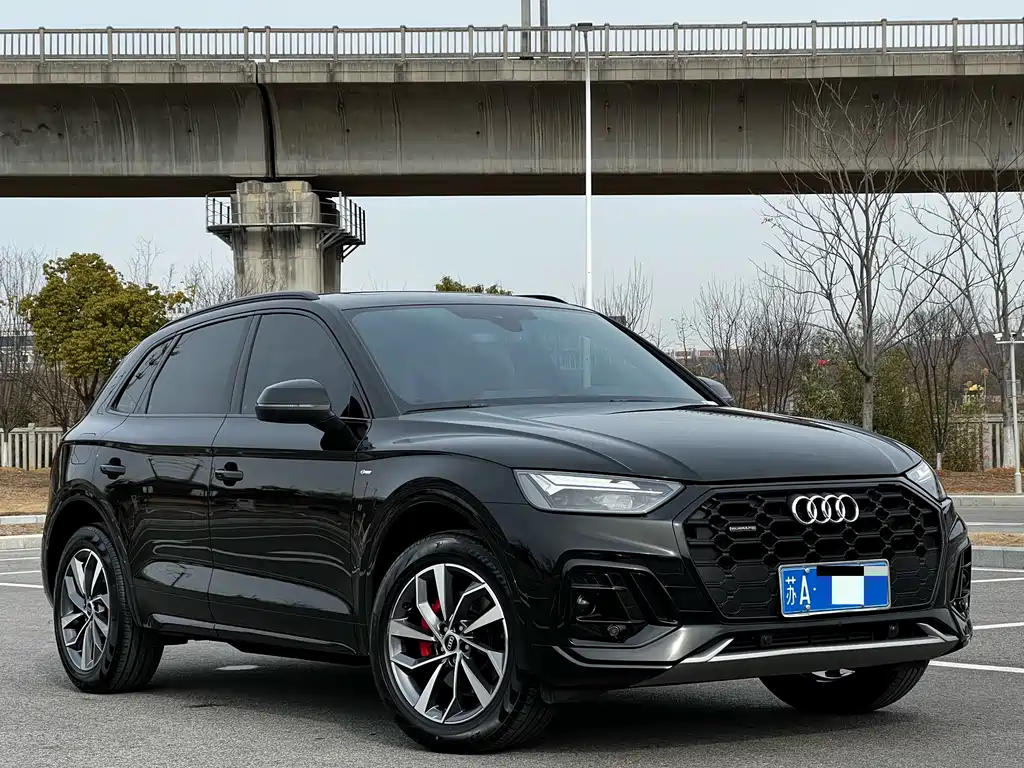 Audi Q5L 2024 — фото 3