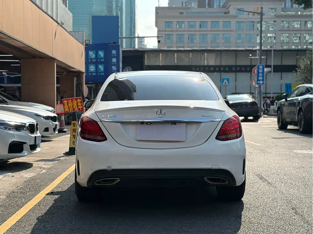 Mercedes-Benz C-Class 2018 — фото 10