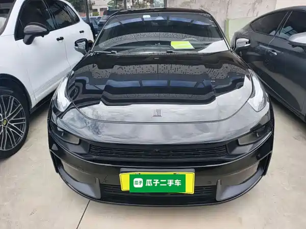 Lynk & Co 03 2022