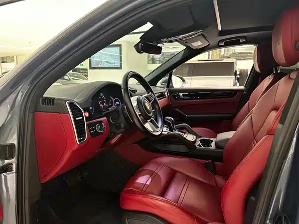 Porsche Cayenne 2019