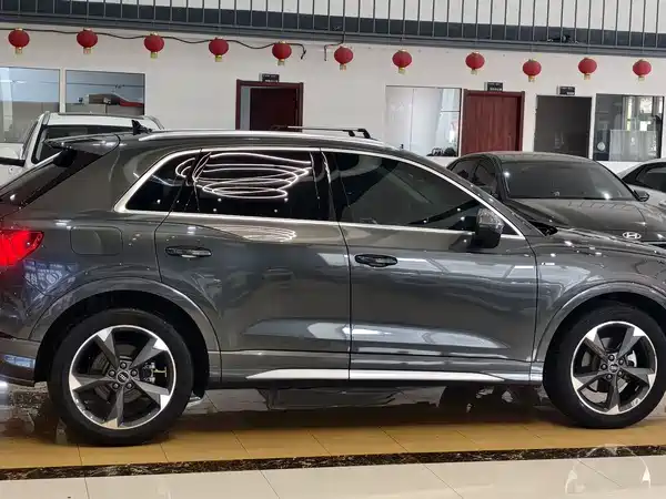 Audi Q3 2022
