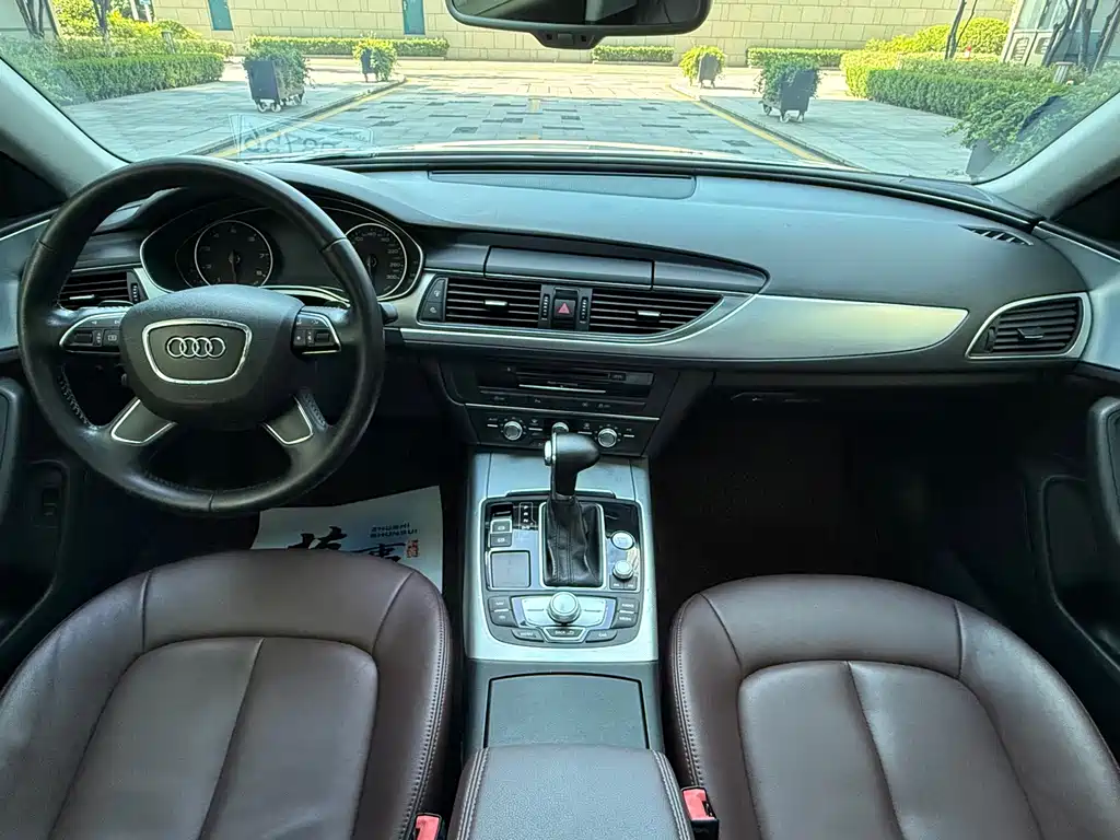 Audi A6L 2015 — фото 9